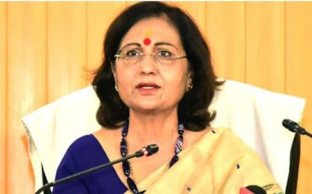 जूते सहित मस्जिद में पहुंची बाल संरक्षक आयोग अध्यक्ष, मुस्लिम समाज में आक्रोष