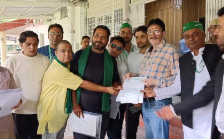भारतीय किसान यूनियन( प्रधान )द्वारा दिया गया डीएम को ज्ञापन…