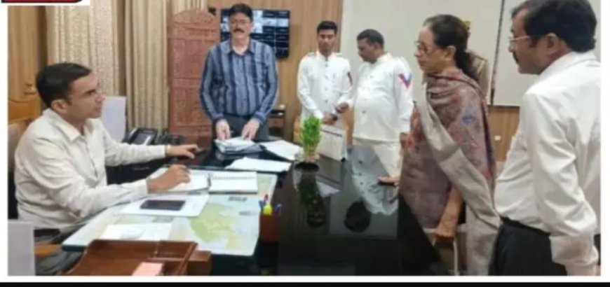पेयजल समस्या हो या स्कूल की टी.सी. का मामला, जिला प्रशासन हैं ना……. बड़ी संख्या में अपनी छोटी-छोटी समस्या लेकर डीएम तक पहुंच रहे है फरियादी, मौके पर हो रहा है समाधान